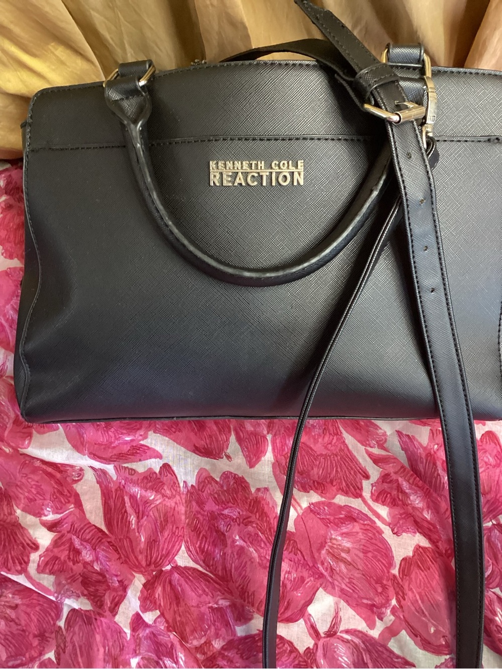 Kenneth Cole Reaction Black Franny Satchel with Logo